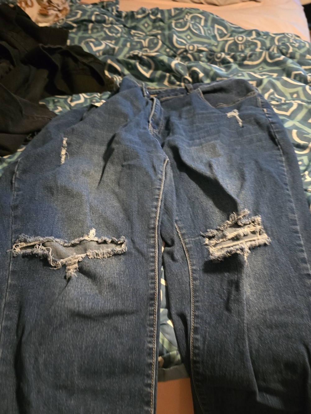SHEIN Distressed Dark Blue Ripped Mom Jeans